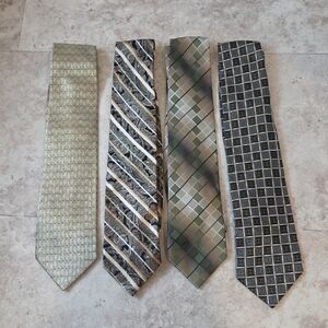 Pronto Uomo Green Plaid Tie